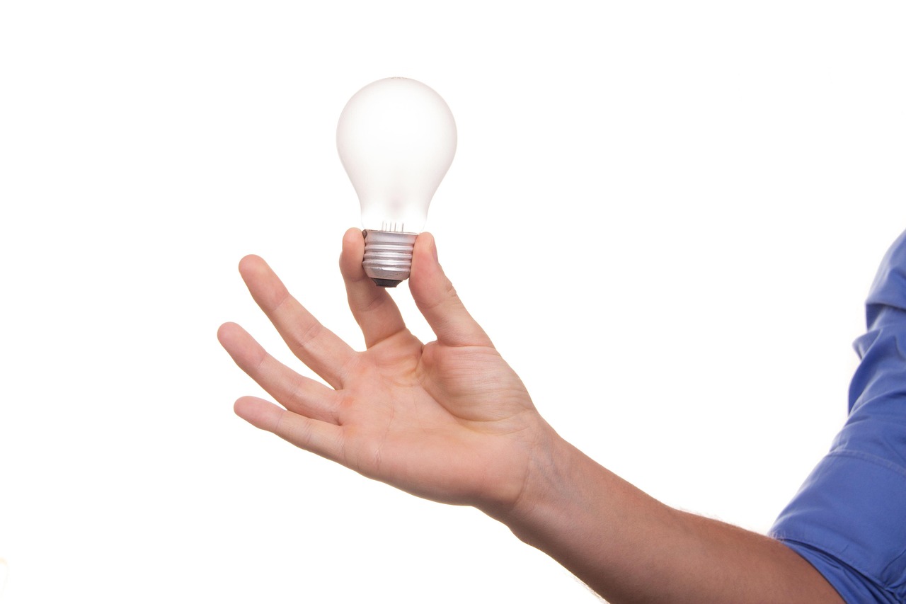 Slimme straatverlichting met zonne-energie in nieuw design.