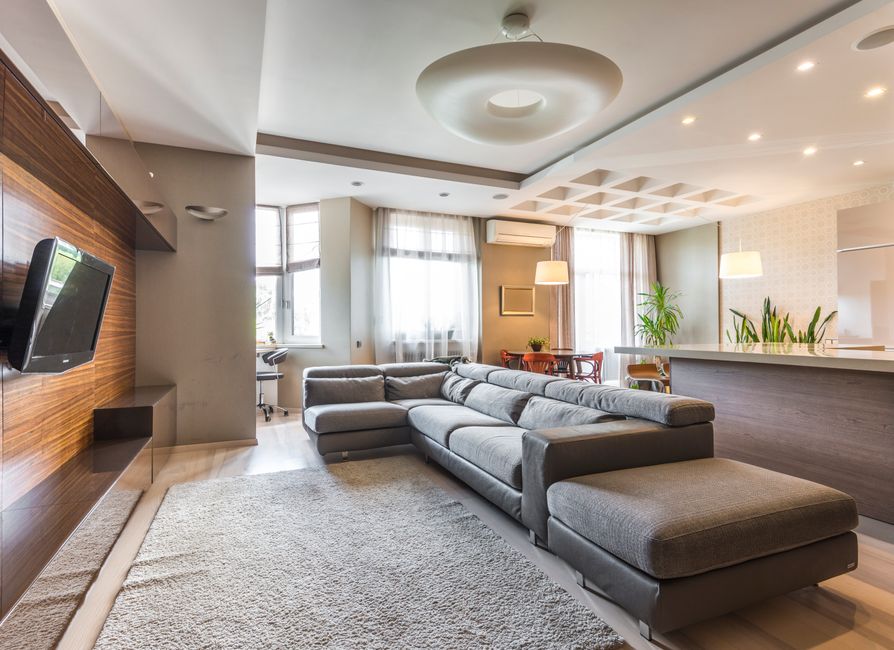 Een open raam in een energiezuinig huis. Een open raam in een energiezuinig huis.